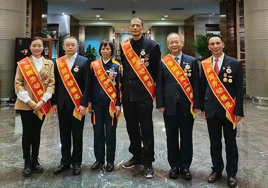 祝賀！這6位邵陽人在北京人民大會堂接受表彰！